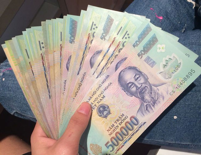 So sánh giá tiền mua tủ cũ và tủ mới