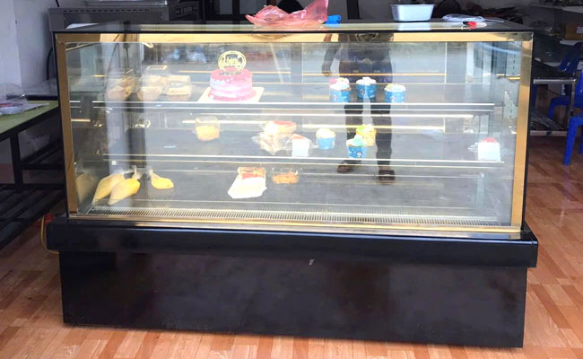 Thanh lý tủ bánh kem Hà Nội