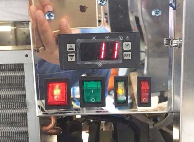 Bảng điều khiển bị lỗi