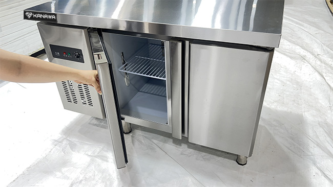 Lưu &yacute; khi sử dụng tủ m&aacute;t b&agrave;n chặt 