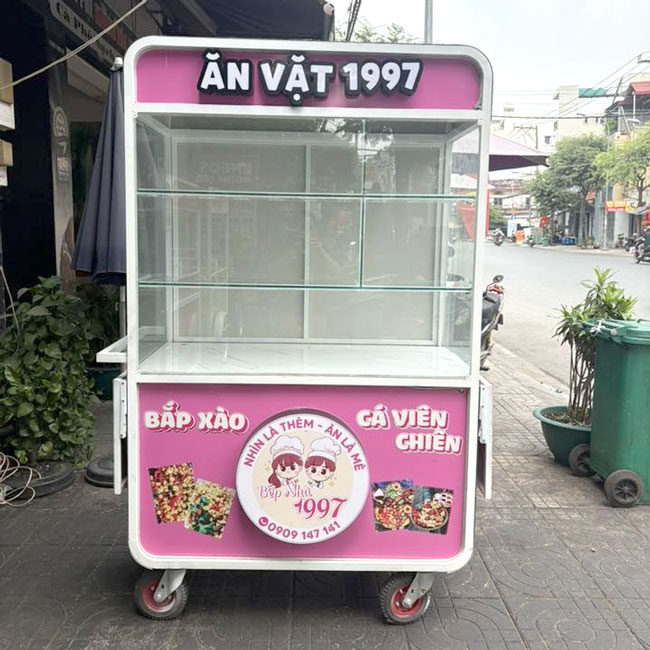 Xe b&aacute;n c&aacute; vi&ecirc;n chi&ecirc;n tại S&agrave;i G&ograve;n