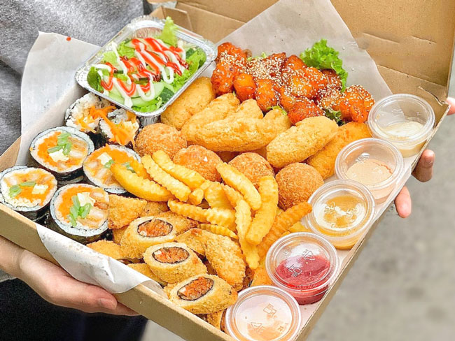 Bán đồ ăn vặt online lãi cao mỗi ngày