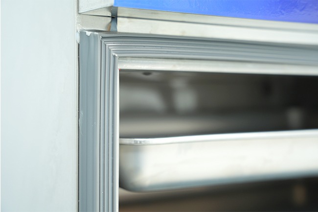 Tủ cơm inox 304 gi&aacute; cao hơn tủ inox 201