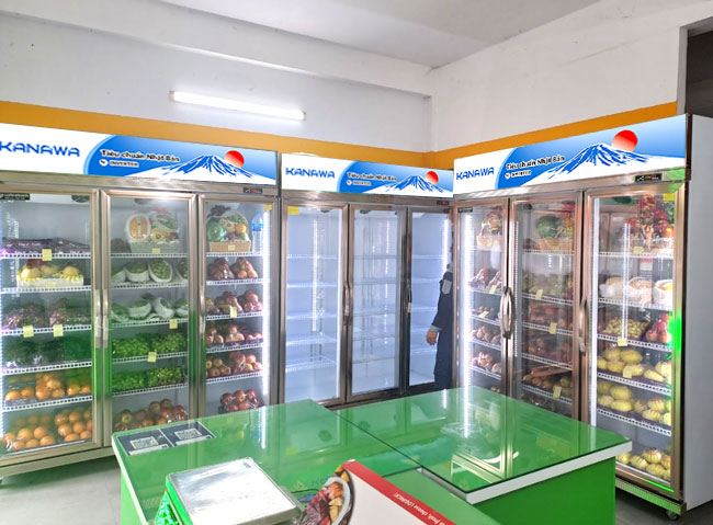 Tủ m&aacute;t si&ecirc;u thị tiết kiệm điện