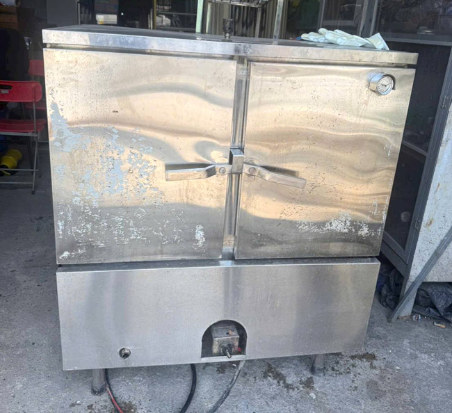 Tủ nấu cơm c&ocirc;ng nghiệp cũ