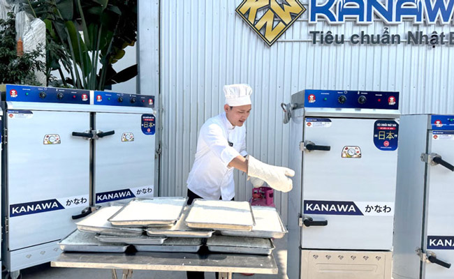 Tủ cơm công nghiệp nhập khẩu giá bao nhiêu? Có nên đầu tư không?