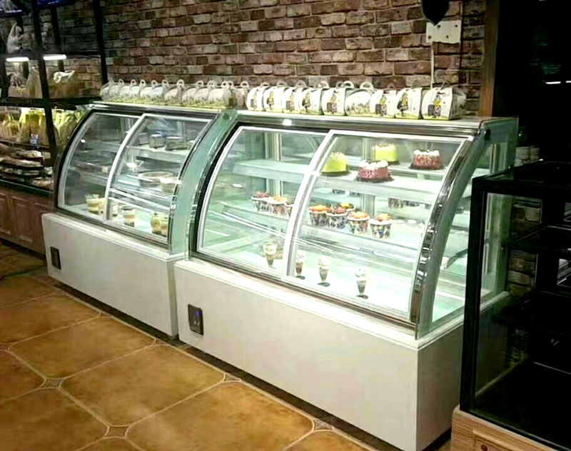 Tủ bánh kem cửa mở phái trước