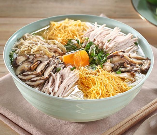 B&uacute;n thang nấu bằng nồi phở điện nhập khẩu 20L