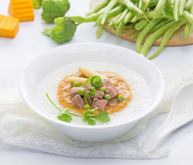 Ch&aacute;o b&ograve; nấu bằng nồi nấu ch&aacute;o điện nhập khẩu 40L