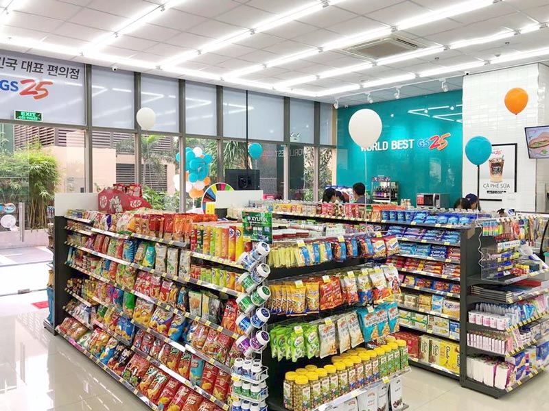 Mở cửa h&agrave;ng tiện lợi ở th&agrave;nh phố