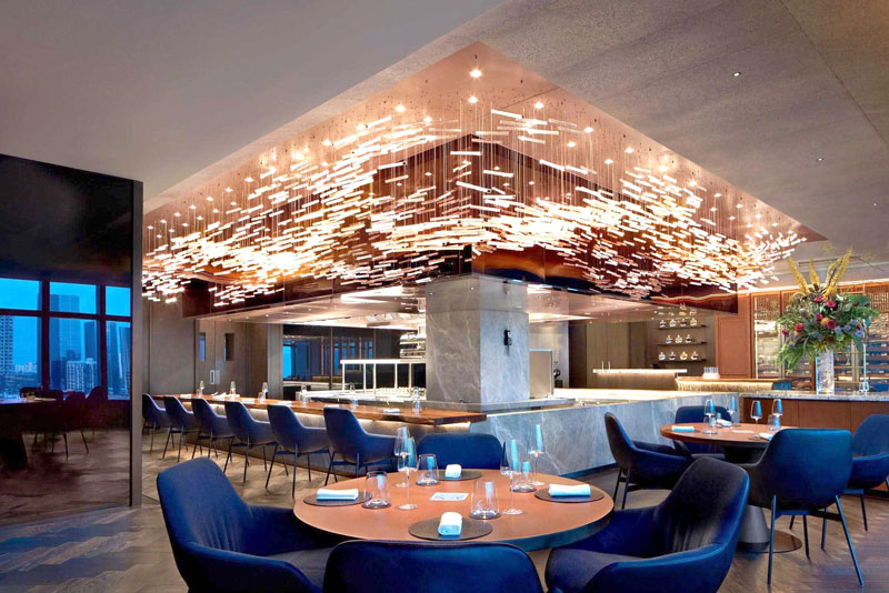 Kinh doanh nh&agrave; h&agrave;ng cao cấp