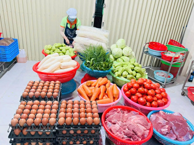 Tối ưu chi ph&iacute; nguy&ecirc;n liệu nấu cơm