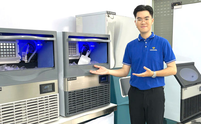 M&aacute;y l&agrave;m đ&aacute; uống bia c&ocirc;ng suất nhỏ