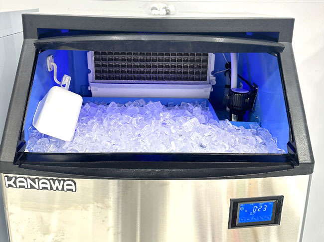 M&aacute;y l&agrave;m đ&aacute; mini l&agrave;m lạnh bằng nước