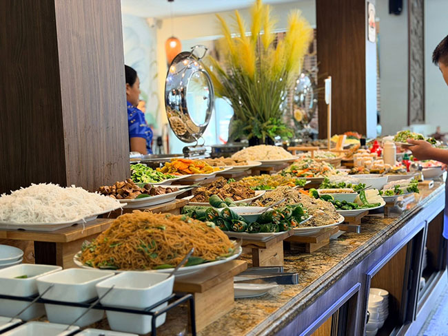 Những khoản chi phí bắt buộc phải tính khi mở nhà hàng