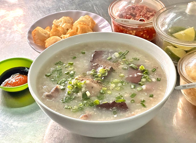 Ch&aacute;o ngon nấu bằng nồi điện 70 l&iacute;t