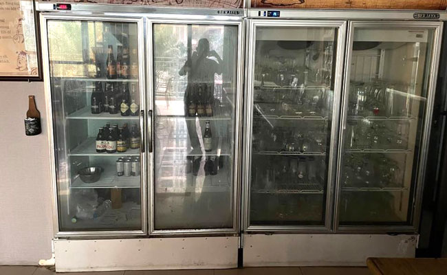 Tủ mát công nghiệp cũ có đáng mua không? Trải nghiệm thực tế