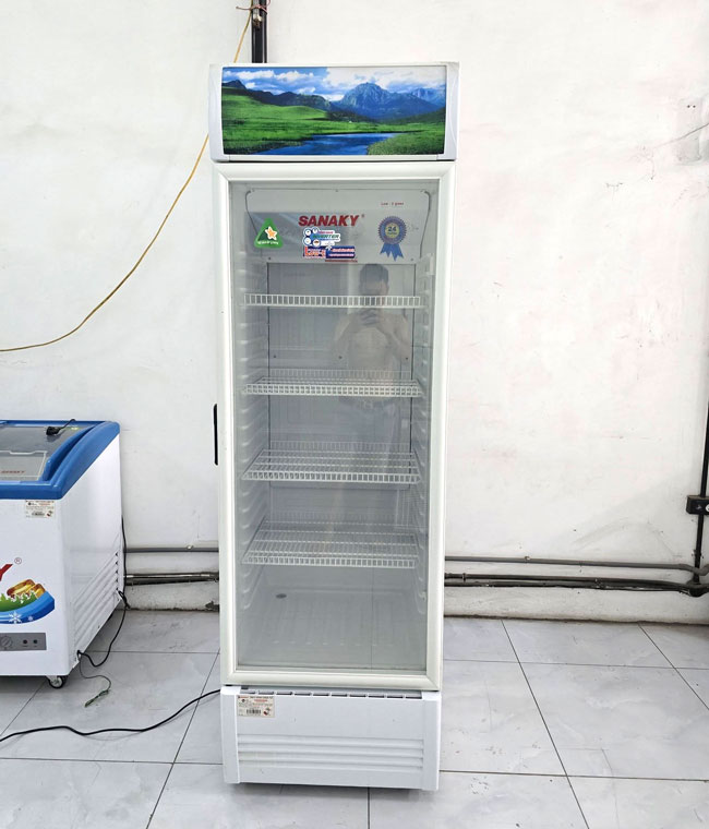 Tủ m&aacute;t 1 c&aacute;nh thanh l&yacute;