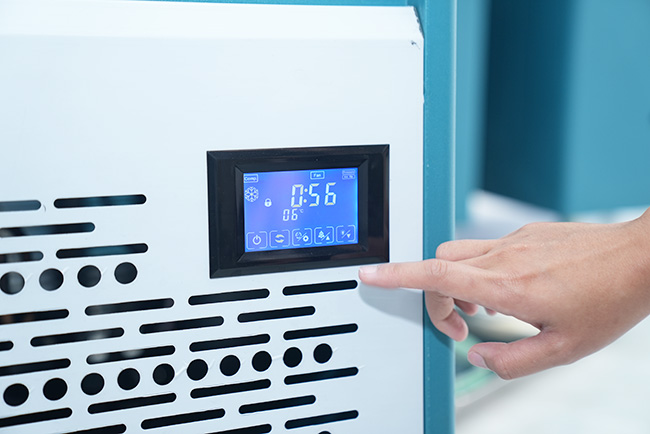 M&aacute;y l&agrave;m đ&aacute; vi&ecirc;n MDSK-128 m&agrave;n h&igrave;nh led