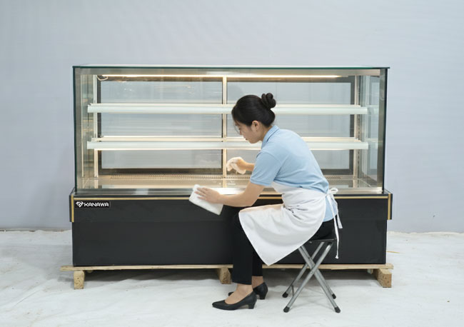 Lợi &iacute;ch khi vệ sinh tủ b&aacute;nh kem